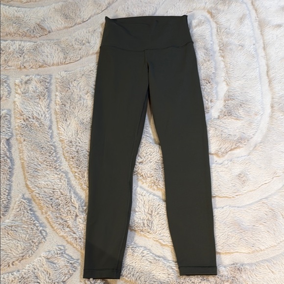 Lululemon Dark Green High-Waisted Leggings - Picture 1 of 4